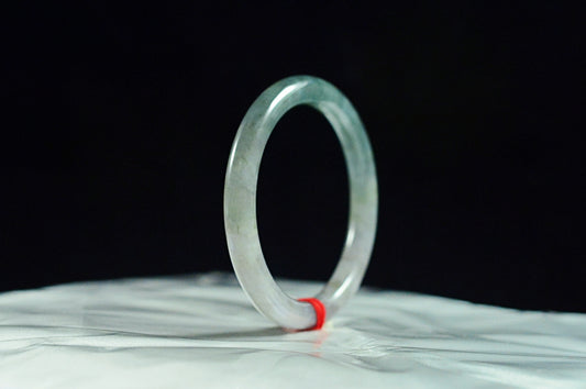 Waxy Icy Lake Green Jade Bangle
